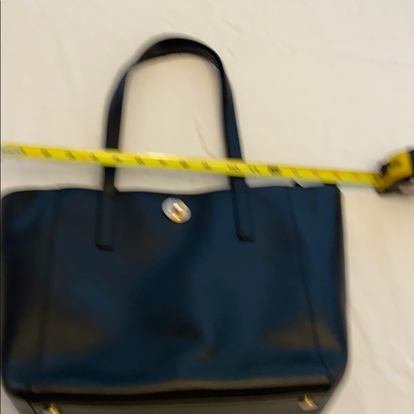 Michael Kors Black Leather medium tote - Picture 2 of 6